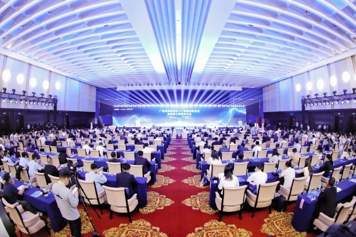 2039261181557878785.jpg 2039261181557878785.jpg